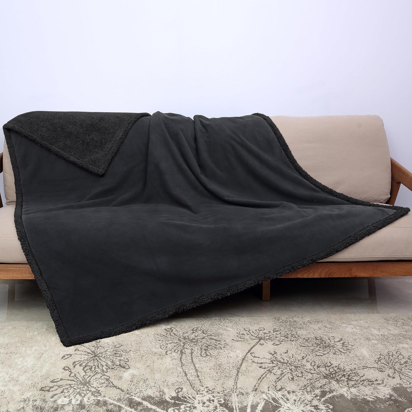 SoftEmbrace™ - Ultimate Cozy Blanket